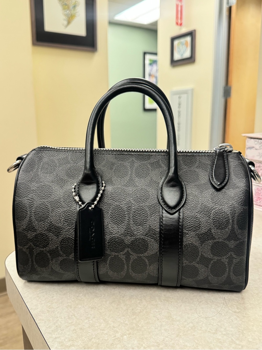 NWT - COACH - Compass 25 - Black Signature